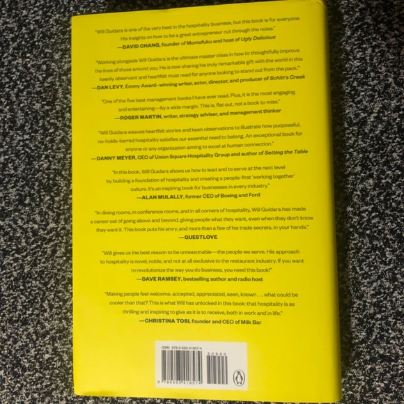 Unreasonable Hospitality hardcover book by Will Guidara NYT bestseller - Picture 2 of 4